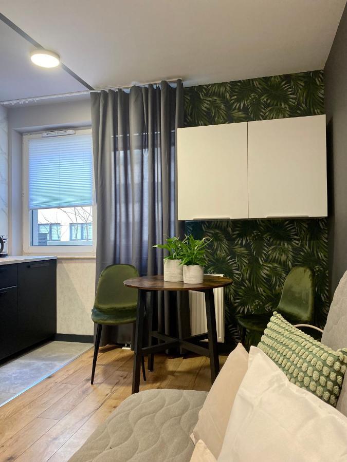 Enes Apartments Legnicka Street B ヴロツワフ エクステリア 写真