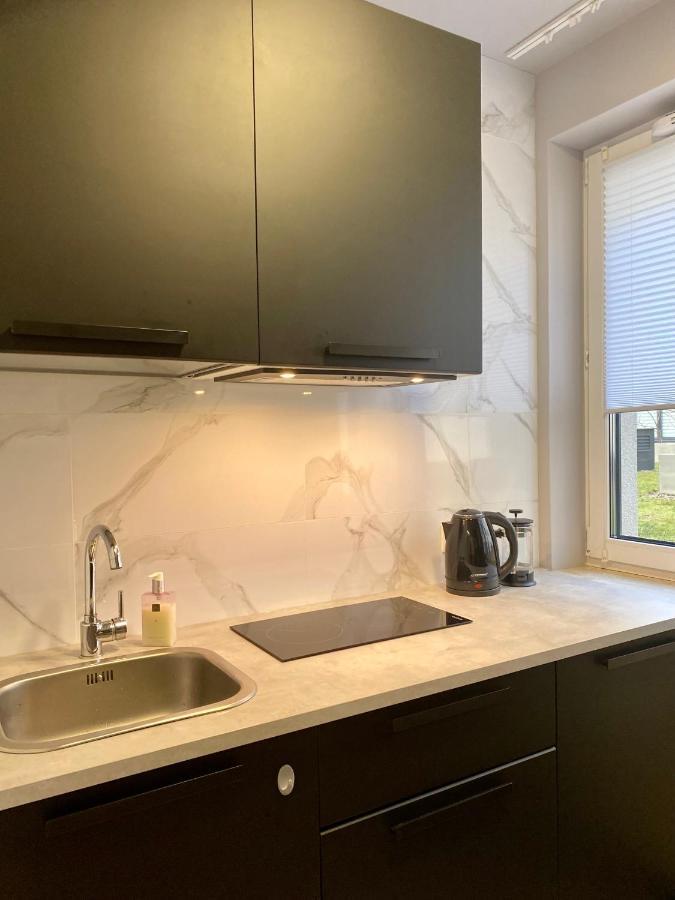 Enes Apartments Legnicka Street B ヴロツワフ エクステリア 写真