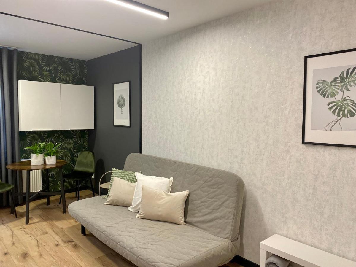 Enes Apartments Legnicka Street B ヴロツワフ エクステリア 写真